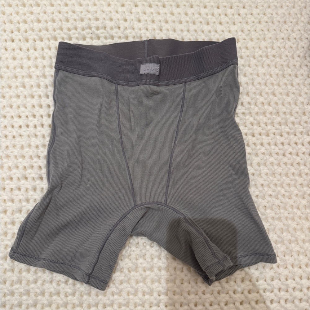 SKIMS Cotton Rib Grey Shorts